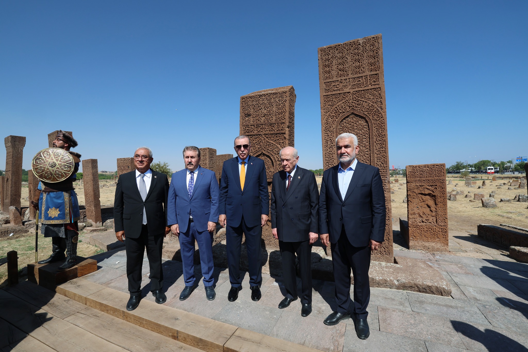 resme alternatif yazı