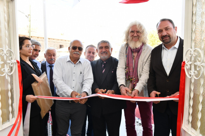 Çiğli'nin ilk sanat akademisi Kaklıç'ta açıldı