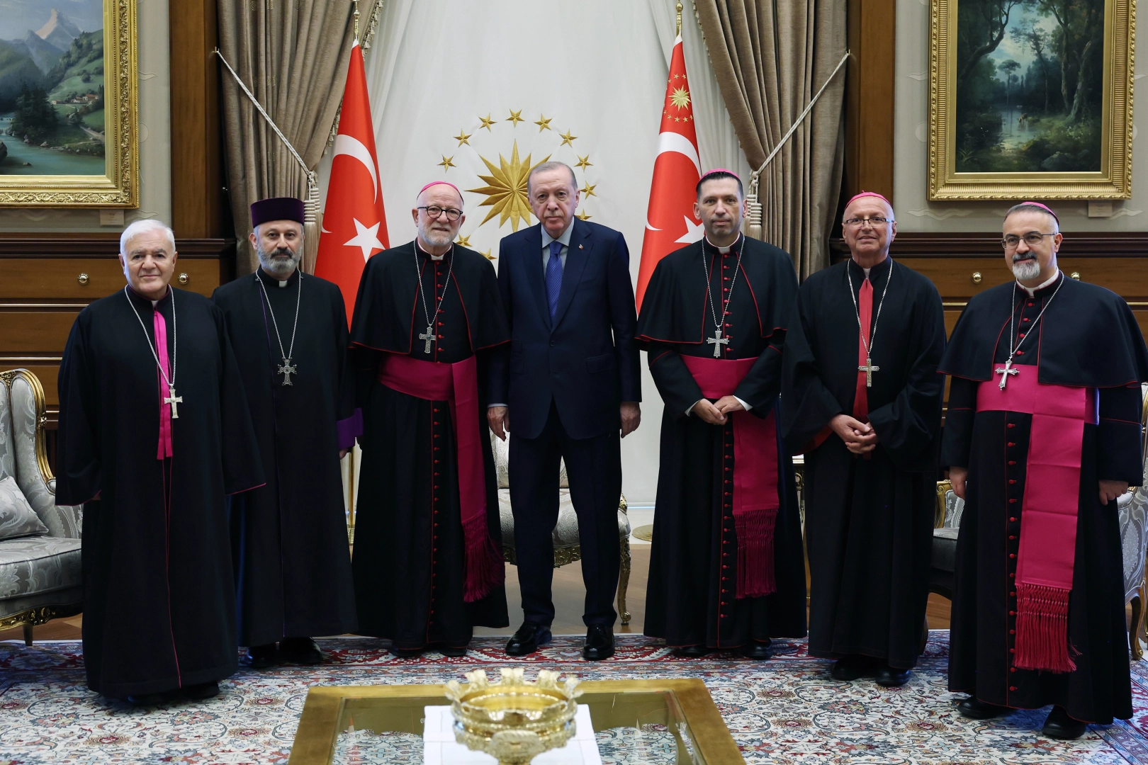 Cumhurbaşkanı Erdoğan, K&uuml;lliye'de ağırladı