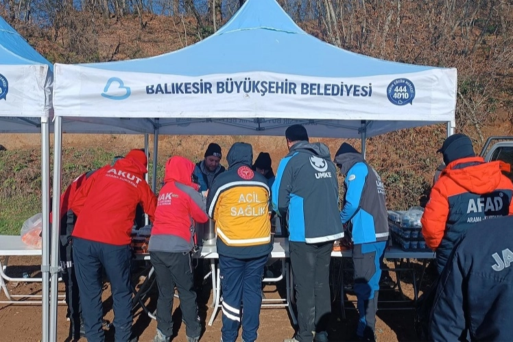 Balıkesir B&uuml;y&uuml;kşehir Elif i&ccedil;in seferber oldu