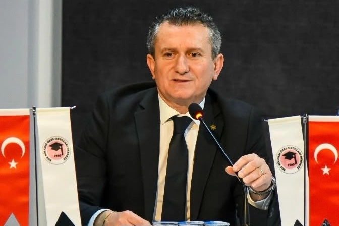 İzmir'de &ouml;zel okullarda zorlu kayıt d&ouml;nemi! Teşvikler kalktı, veli devlet okuluna y&ouml;neldi