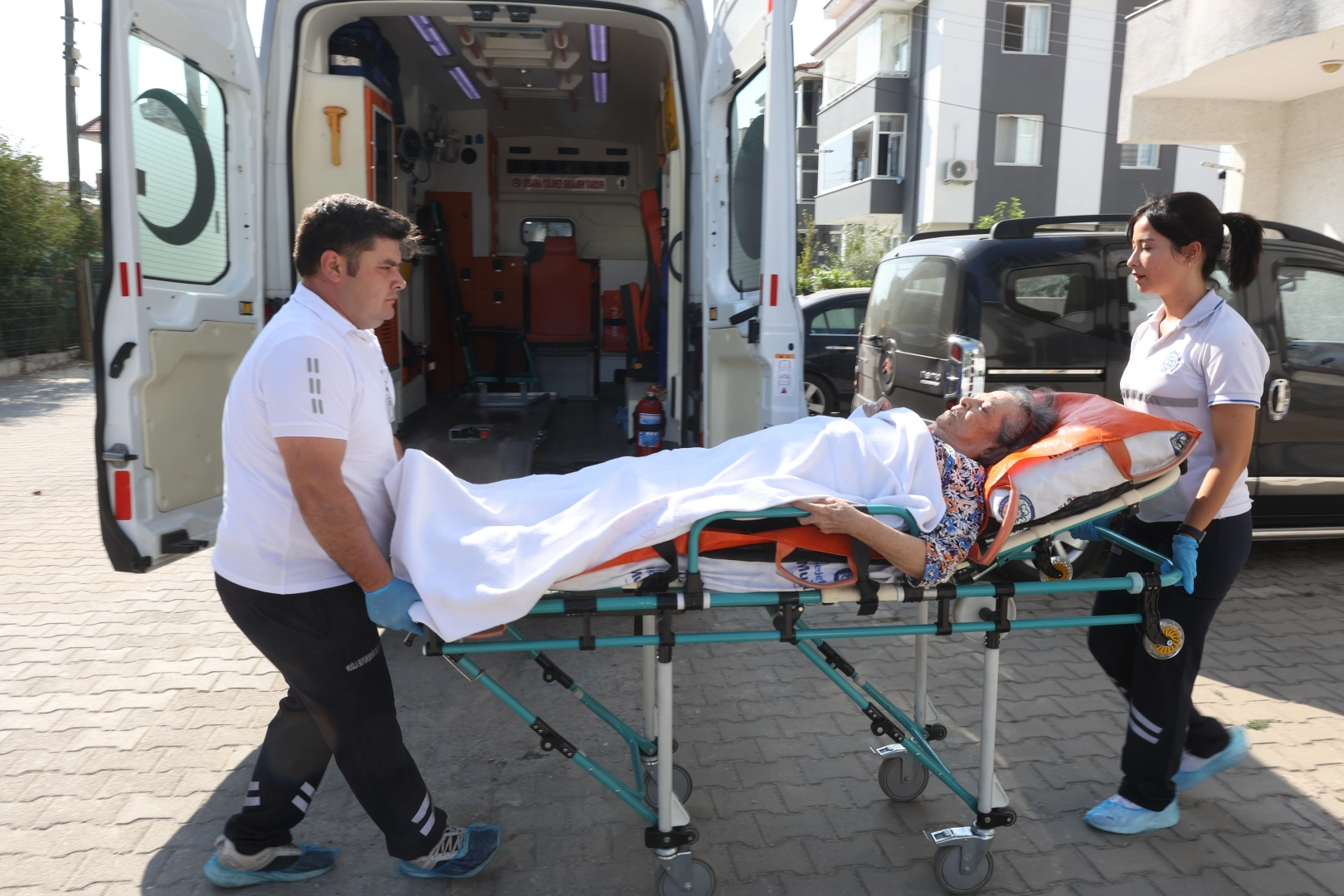 Felçli hastalar için ücretsiz nakil desteği