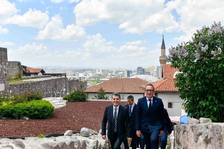 Boris Dilli&egrave;s'ten Ankara mesaisi