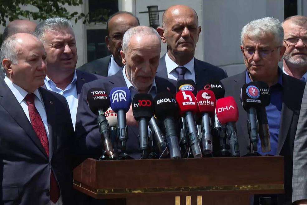 İşçiler ayakta: Türk-İş yeni zam teklifini bekliyor