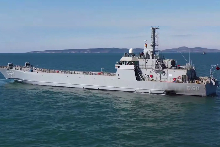 Yeni tip &ccedil;ıkarma gemisinde ikinci teslimat... &Ccedil;-160 Deniz Kuvvetleri envanterinde