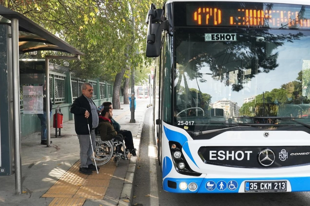 İzmir&rsquo;de 'Duraktayım' uygulaması genişletildi