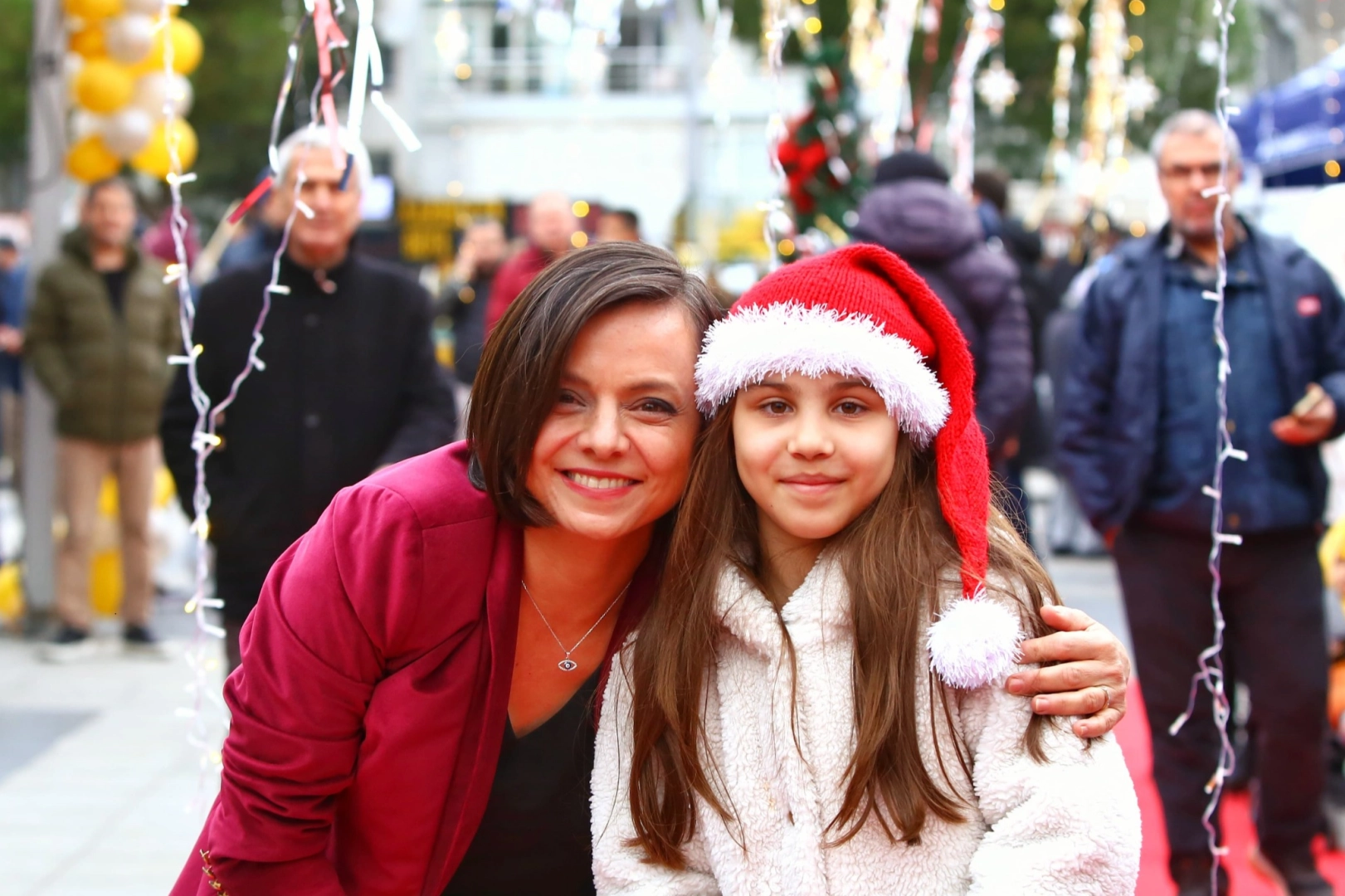 İzmir&rsquo;de yeni yıl coşkusu Karabağlar&rsquo;da yaşanacak
