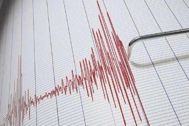 Deprem Adana’yı sarstı, vatandaşlar panik yaşadı