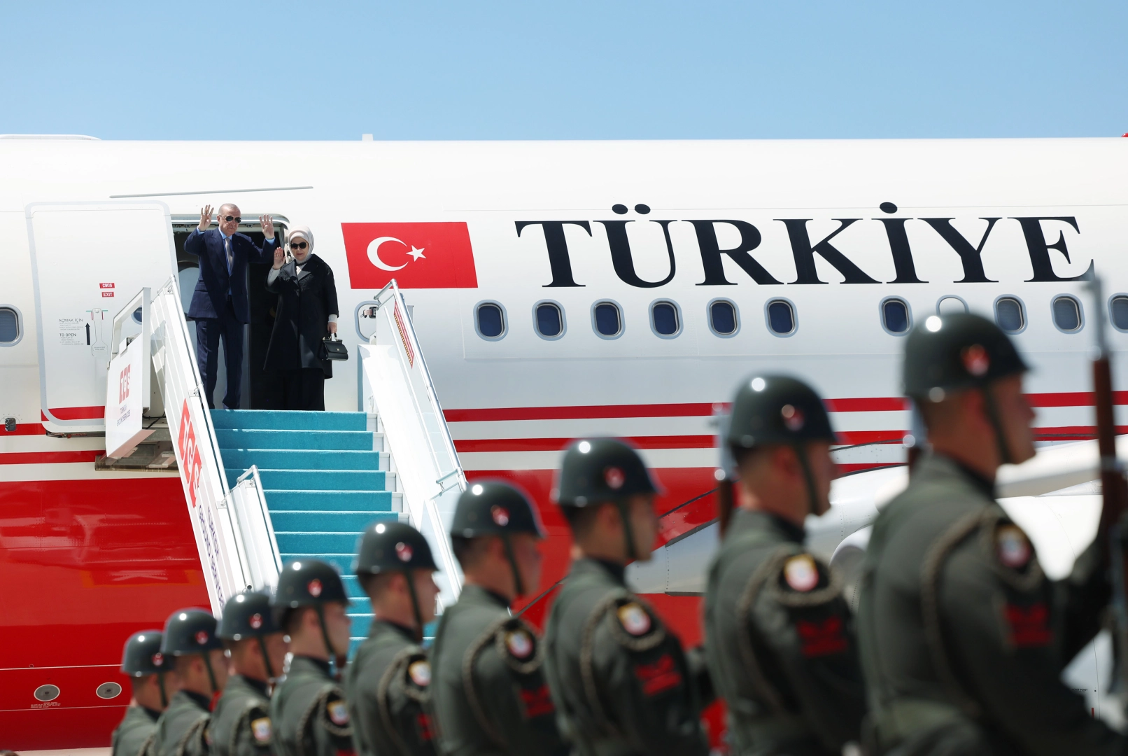 Erdoğan NATO zirvesi için Lahey’de: Türkiye anahtar ülke konumunda