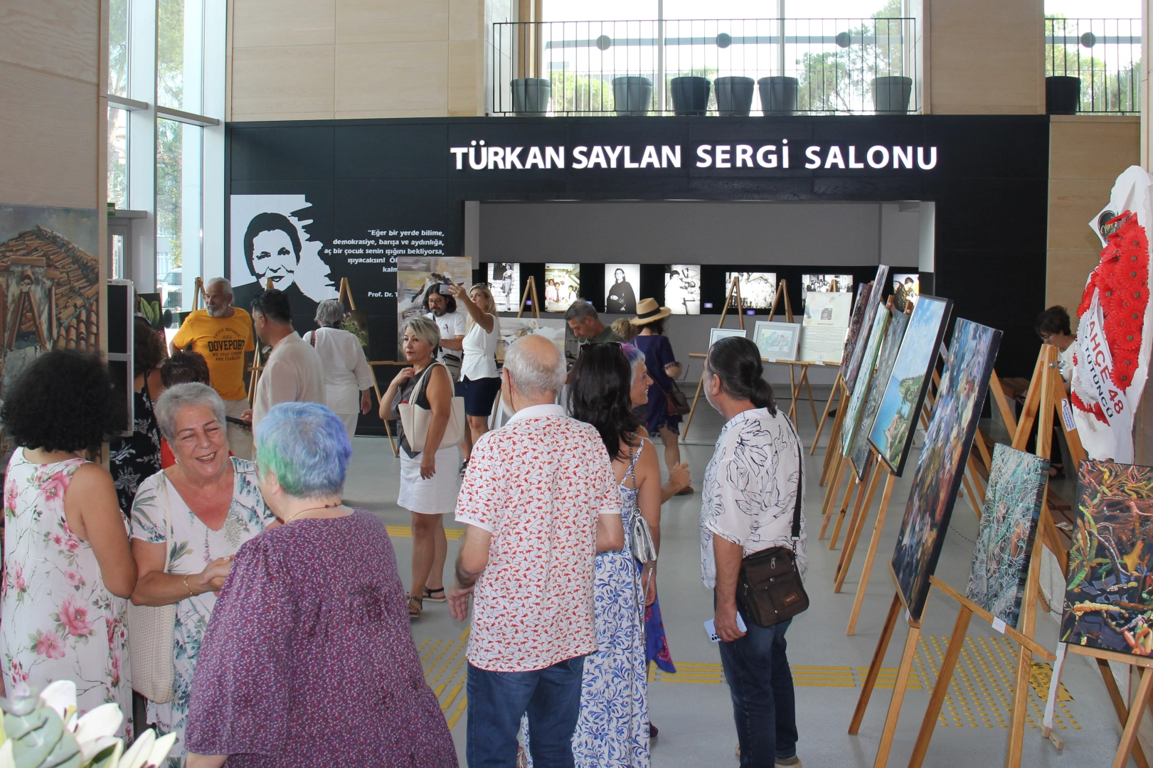 “Yıllar Sonra Yeniden” sergisinde hangi eserler öne çıkıyor?