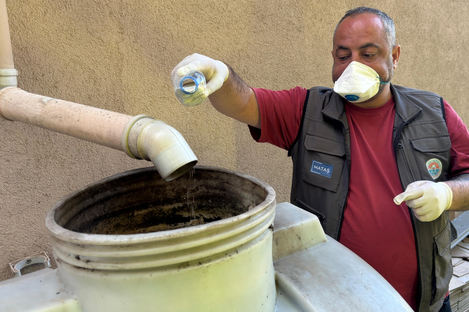İstanbul Maltepe&rsquo;de sivrisinek m&uuml;cadelesi erken başladı