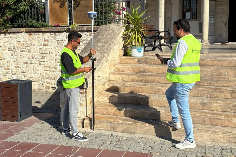 Aliağa Demokrasi Meydanı yenileniyor: Tarihle uyumlu yeni yaşam alanı