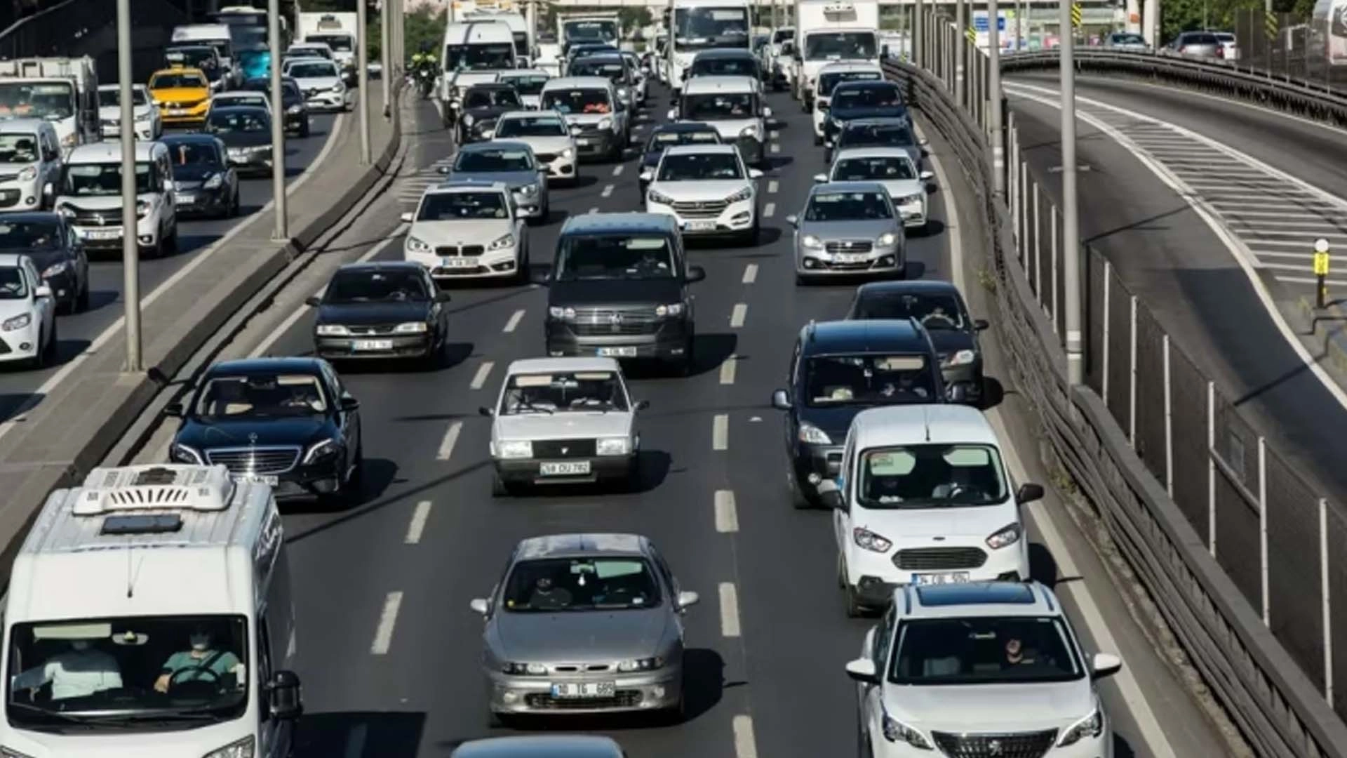 Ara&ccedil; muayene &uuml;cretlerine y&uuml;zde 25&rsquo;e yakın zam