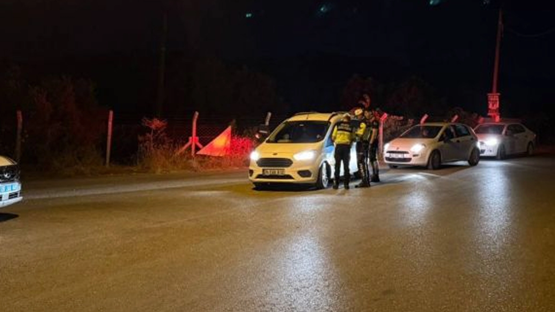 Aydın’da jandarmadan çok yönlü operasyon: Servisler, yollar, hırsızlık denetimi