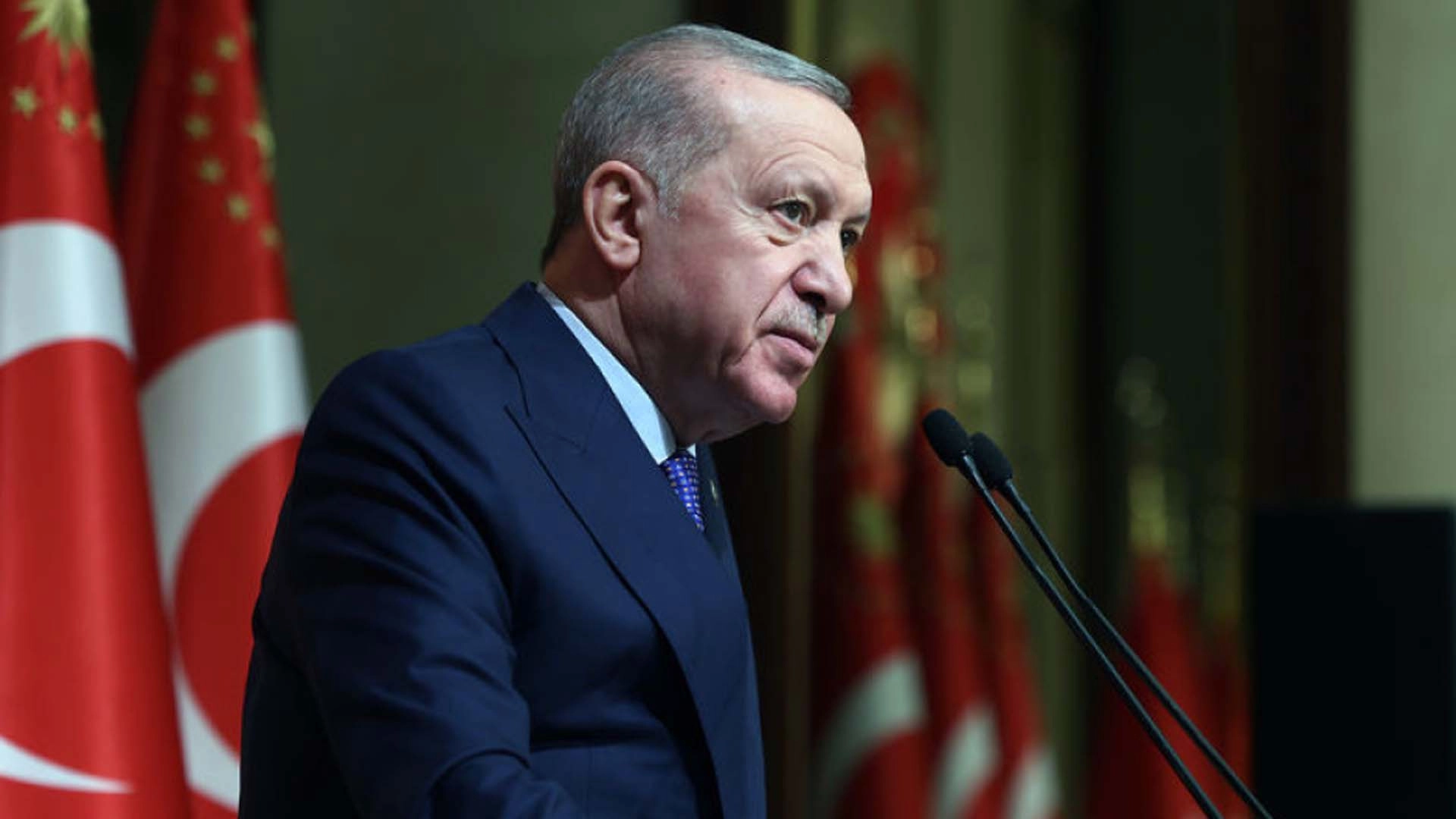 Cumhurbaşkanı Erdoğan, L&uuml;bnan Cumhurbaşkanı ile g&ouml;r&uuml;şt&uuml;