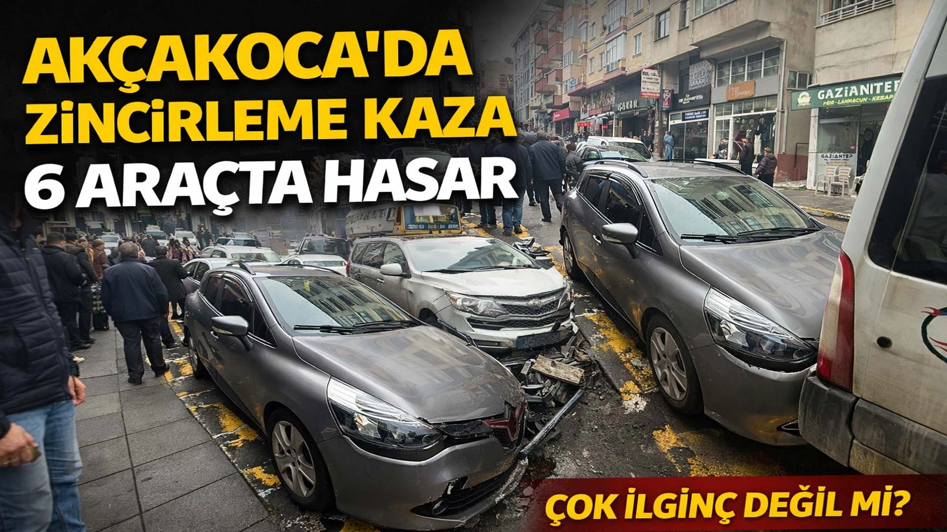 Dar Sokakta Zincirleme Trafik Kazası