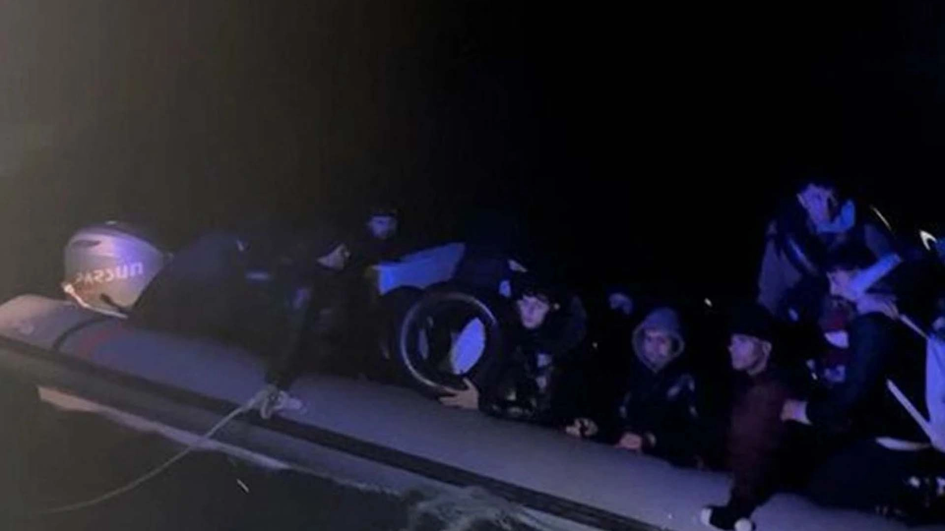 Didim A&ccedil;ıklarında 25 D&uuml;zensiz G&ouml;&ccedil;men Kurtarıldı