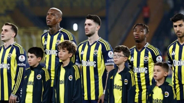 Fenerbahçeli futbolcular köşeyi dönecek