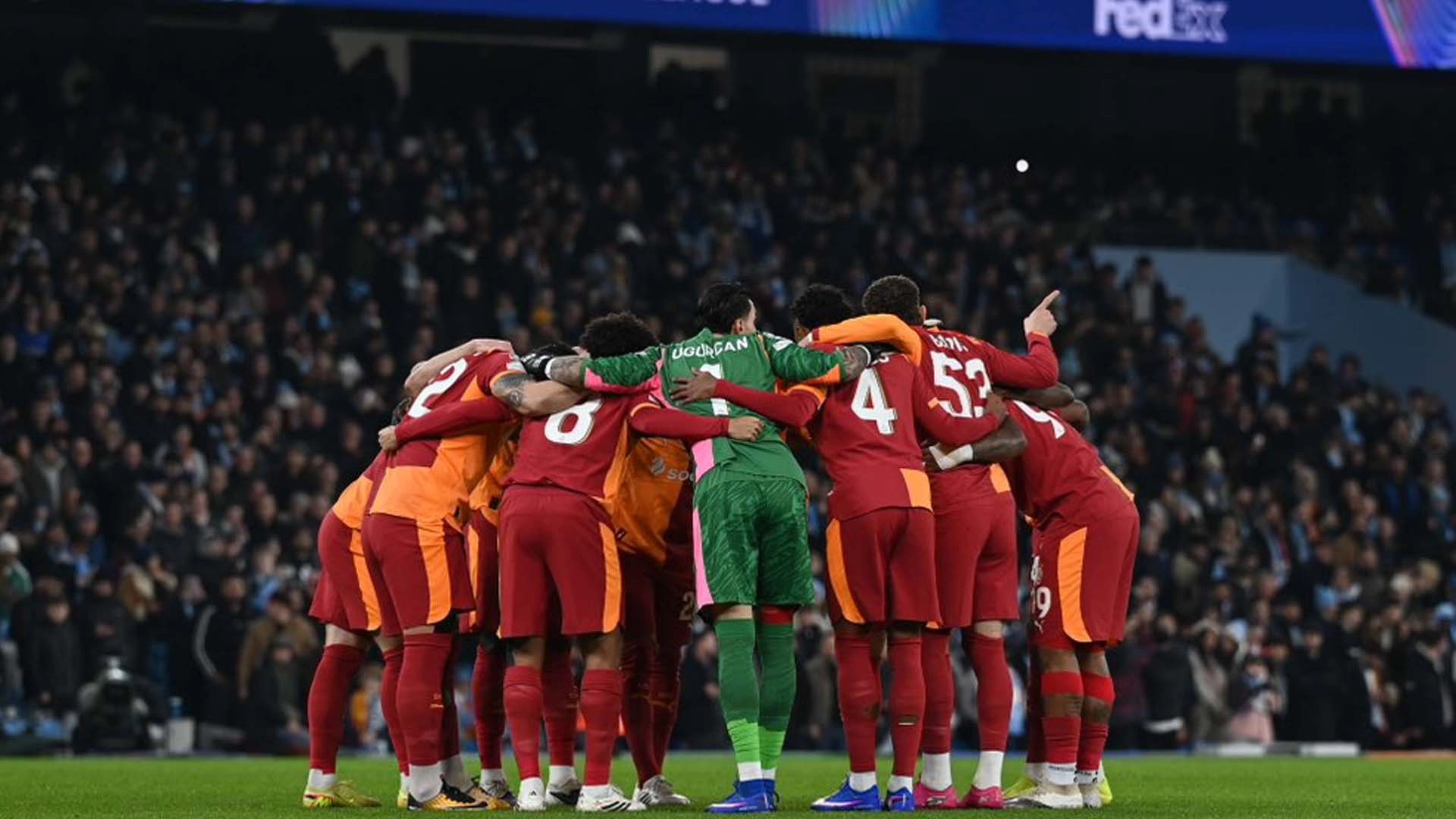 Galatasaray mağlubiyete rağmen Şampiyonlar Ligi play-off biletini aldı