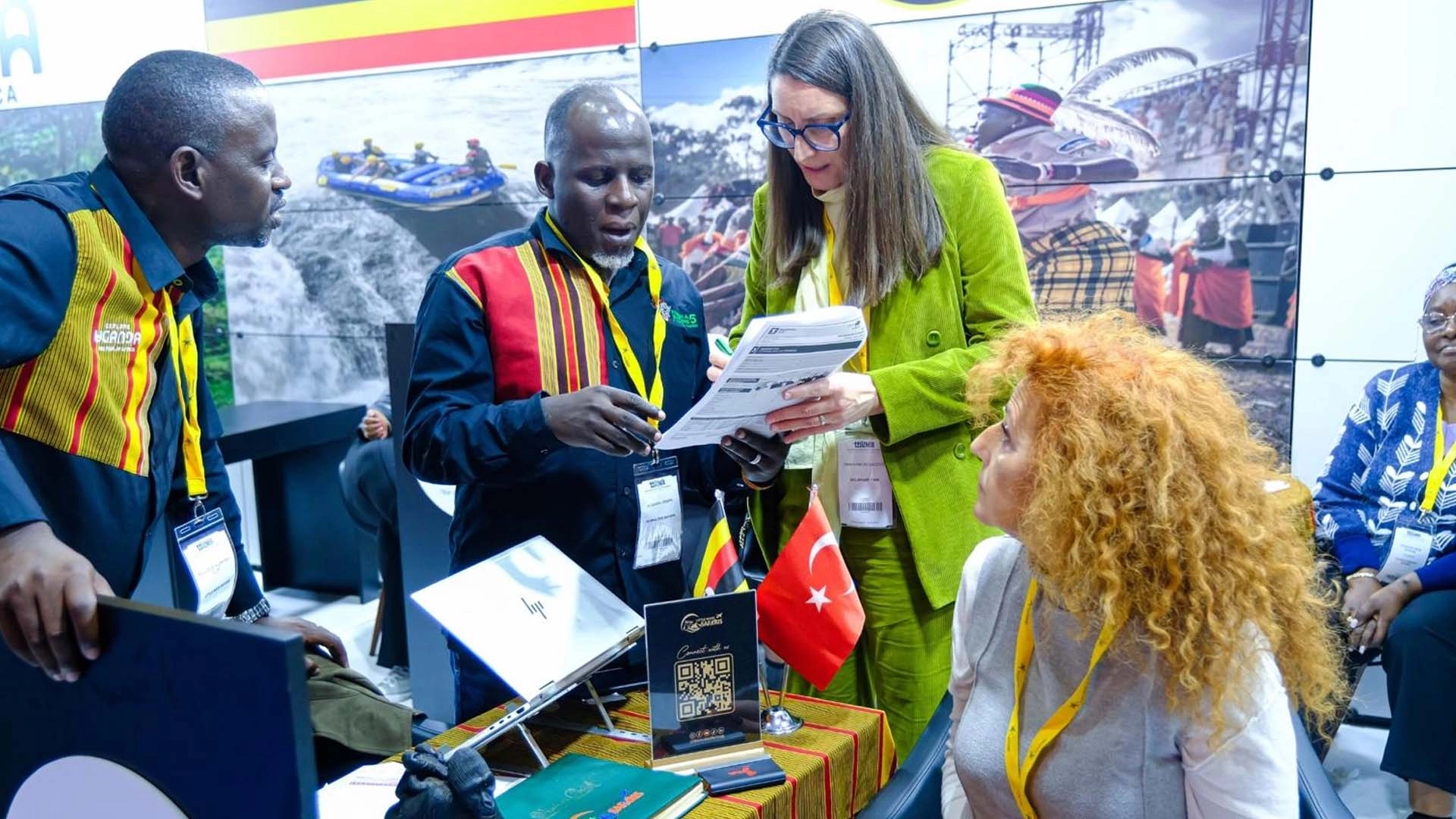 İzmir turizmi uçuşa mı geçiyor? Uluslararası markalardan dikkat çeken yorumlar