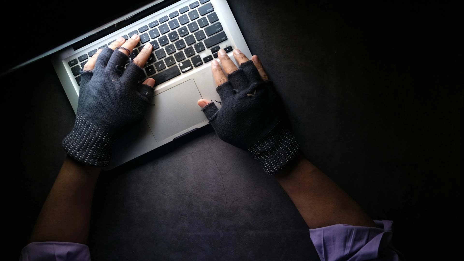 KOBİ'lere IBAN tuzağı! E-postalar sahte tedarik&ccedil;ilerin hedefinde