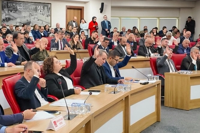 Mezarlık hizmetleri için yeni dönem: Günel “Bu zaten Aydın BŞB’nin görevi” dedi