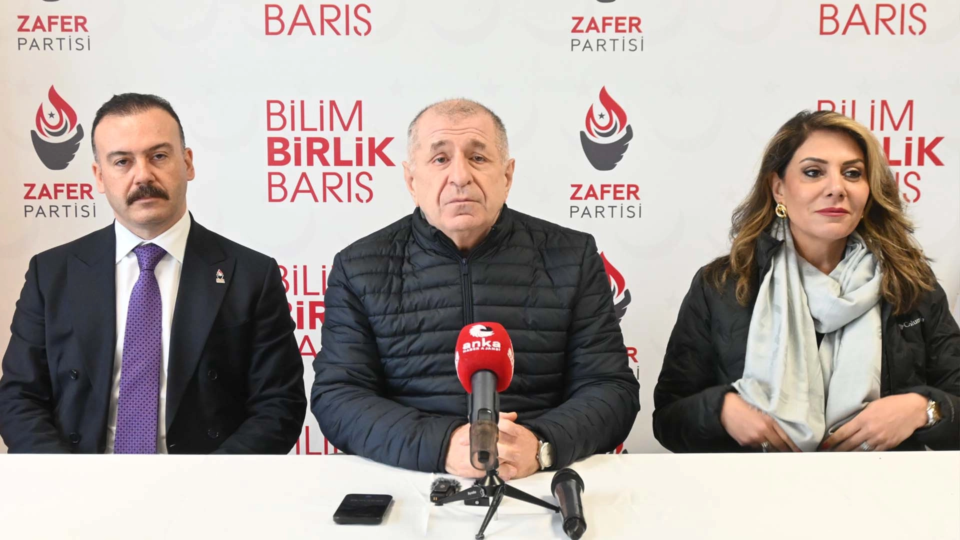 &Uuml;mit &Ouml;zdağ&rsquo;dan Hatay a&ccedil;ıklaması: &ldquo;Depremin yaraları h&acirc;l&acirc; sarılmadı&rdquo;