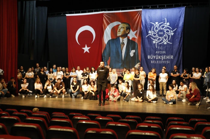 Aydın'da "Sanat Yok" demek, gerçeğe at gözlüğüye bakmaktır!