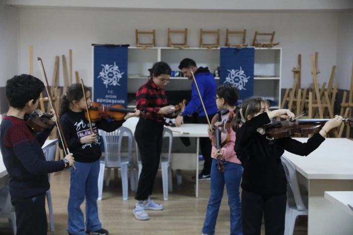 Aydın'da "Sanat Yok" demek, gerçeğe at gözlüğüye bakmaktır!